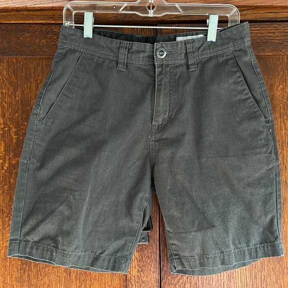 Volcom Other - Volcom Shorts men’s size 30 waist